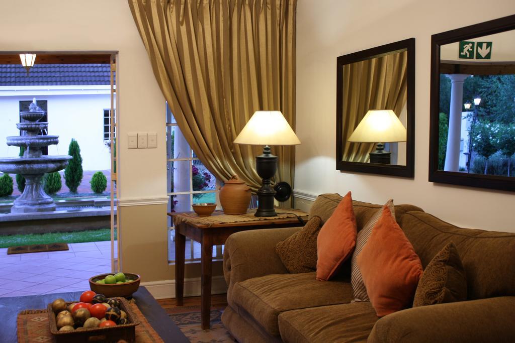 Lemon & Lime Guesthouse Bloemfontein Ngoại thất bức ảnh