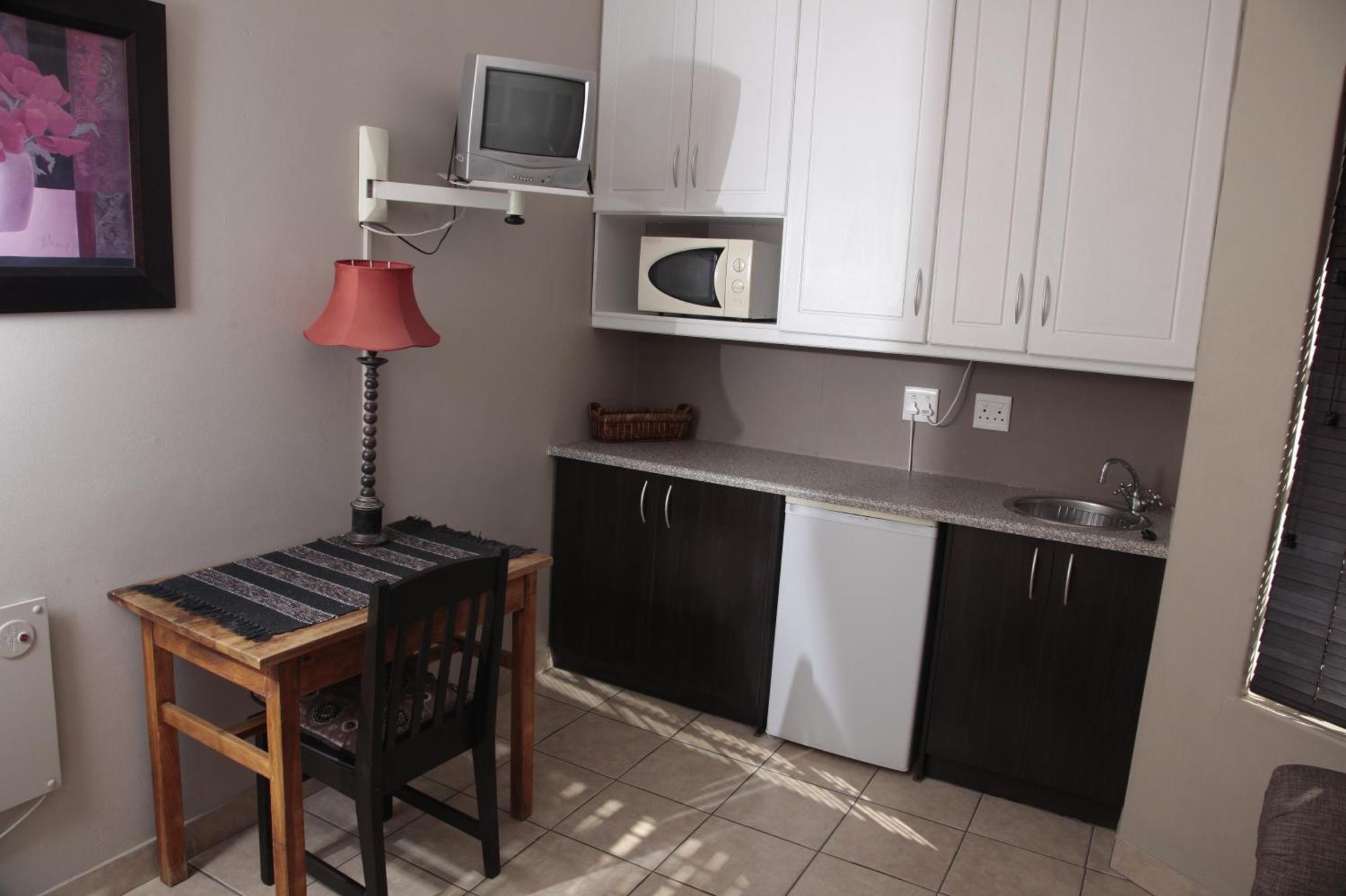 Lemon & Lime Guesthouse Bloemfontein Phòng bức ảnh