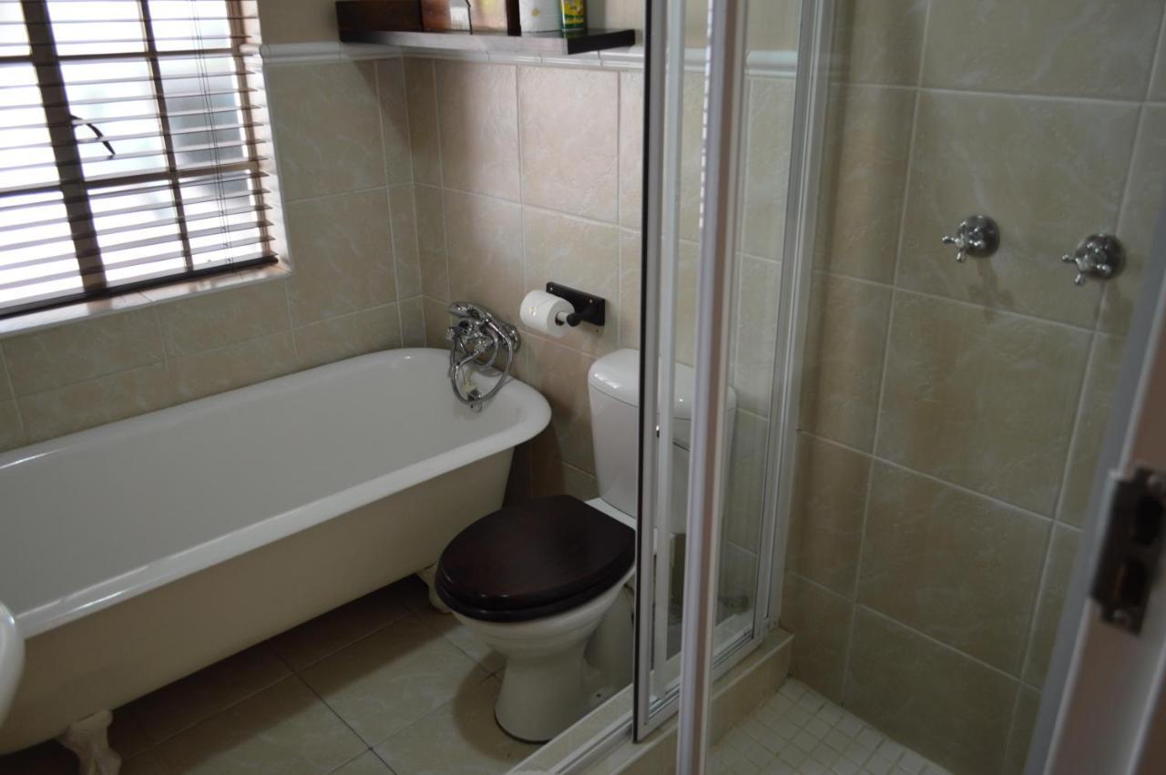 Lemon & Lime Guesthouse Bloemfontein Ngoại thất bức ảnh